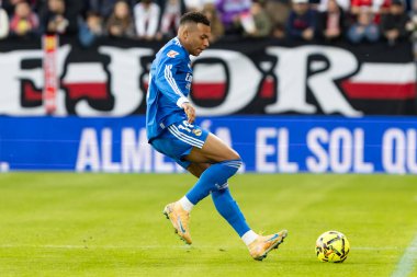 Madrid, İspanya - 9 Kasım 2025: Rayo Vallecano ile Real Madrid arasındaki lig maçı Vallecas 'ta oynandı. Maç sırasında Real Madrid oyuncuları. EA Spor Ligi. Profesyonel futbol..