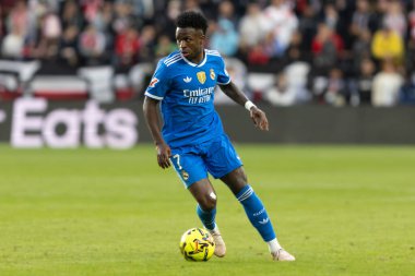 Madrid, İspanya - 9 Kasım 2025: Rayo Vallecano ile Real Madrid arasındaki lig maçı Vallecas 'ta oynandı. Maç sırasında Real Madrid oyuncuları. EA Spor Ligi. Profesyonel futbol..