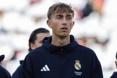Madrid, İspanya - 9 Kasım 2025: Rayo Vallecano ile Real Madrid arasındaki lig maçı Vallecas 'ta oynandı. Maç sırasında Real Madrid oyuncuları. EA Spor Ligi. Profesyonel futbol..