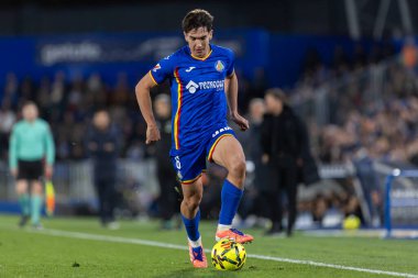 Madrid, İspanya - 23 Kasım 2025: Getafe CF ve Atltico de Madrid arasında oynanan lig maçı. Futbolcular. EA Spor Ligi. İspanya Ligi. Toplu futbolcular..