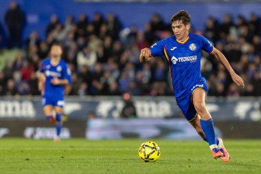 Madrid, İspanya - 23 Kasım 2025: Getafe CF ve Atltico de Madrid arasında oynanan lig maçı. Futbolcular. EA Spor Ligi. İspanya Ligi. Toplu futbolcular..