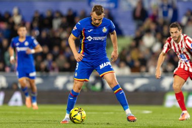 Madrid, İspanya - 23 Kasım 2025: Getafe CF ve Atltico de Madrid arasında oynanan lig maçı. Futbolcular. EA Spor Ligi. İspanya Ligi. Toplu futbolcular..