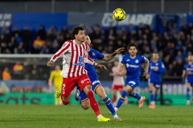 Madrid, İspanya - 23 Kasım 2025: Getafe CF ve Atltico de Madrid arasında oynanan lig maçı. Futbolcular. EA Spor Ligi. İspanya Ligi. Toplu futbolcular..