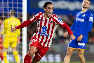 Madrid, İspanya - 23 Kasım 2025: Getafe CF ve Atltico de Madrid arasında oynanan lig maçı. Futbolcular. EA Spor Ligi. İspanya Ligi. Toplu futbolcular..