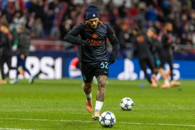 Madrid, İspanya - 26 Kasım 2025: Atletico Madrid ile Inter Milan arasında oynanan Şampiyonlar Ligi maçı. Maç sırasında Inter Milan oyuncuları. Seri A