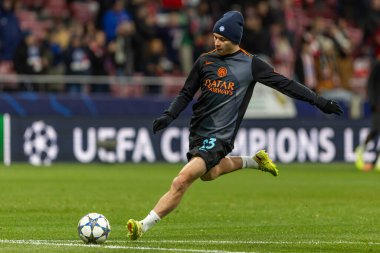 Madrid, İspanya - 26 Kasım 2025: Atletico Madrid ile Inter Milan arasında oynanan Şampiyonlar Ligi maçı. Maç sırasında Inter Milan oyuncuları. Seri A