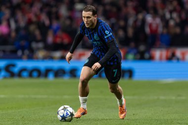 Madrid, İspanya - 26 Kasım 2025: Atletico Madrid ile Inter Milan arasında oynanan Şampiyonlar Ligi maçı. Maç sırasında Inter Milan oyuncuları. Seri A