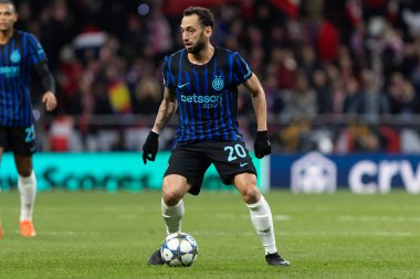 Madrid, İspanya - 26 Kasım 2025: Atletico Madrid ile Inter Milan arasında oynanan Şampiyonlar Ligi maçı. Maç sırasında Inter Milan oyuncuları. Seri A