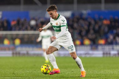 Madrid, İspanya - 28 Kasım 2025: Getafe CF ile Elche CF arasındaki lig maçı Getafe 'de oynandı. Maç sırasında Elche CF oyuncuları. EA Spor Ligi 2025.