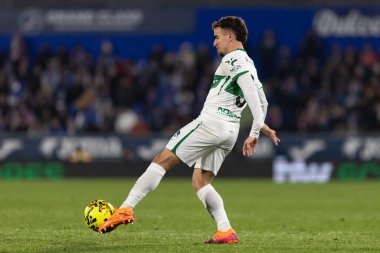 Madrid, İspanya - 28 Kasım 2025: Getafe CF ile Elche CF arasındaki lig maçı Getafe 'de oynandı. Maç sırasında Elche CF oyuncuları. EA Spor Ligi 2025.