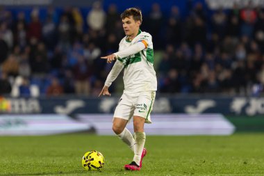 Madrid, İspanya - 28 Kasım 2025: Getafe CF ile Elche CF arasındaki lig maçı Getafe 'de oynandı. Maç sırasında Elche CF oyuncuları. EA Spor Ligi 2025.