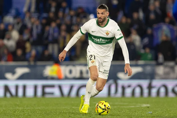 Madrid, İspanya - 28 Kasım 2025: Getafe CF ile Elche CF arasındaki lig maçı Getafe 'de oynandı. Maç sırasında Elche CF oyuncuları. EA Spor Ligi 2025.