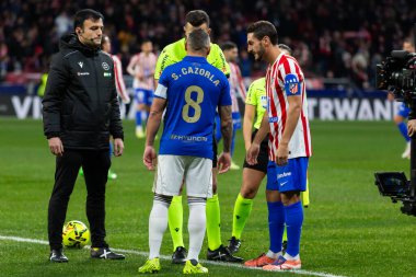 Madrid, İspanya - 29 Kasım 2025: Atletico Madrid ile Real Oviedo arasındaki lig maçı Madrid 'de oynandı. Maç sırasında Santi Cazorla. EA Spor Ligi 2025.