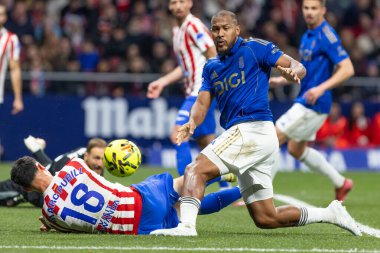 Madrid, İspanya - 29 Kasım 2025: Atletico Madrid ile Real Oviedo arasındaki lig maçı Madrid 'de oynandı. Maç sırasında Oviedo oyuncuları. EA Spor Ligi 2025.