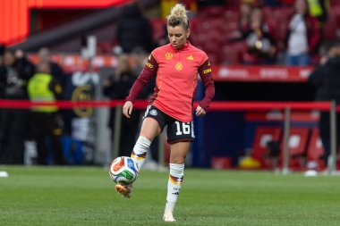 Madrid, İspanya - 2 Aralık 2025: İspanya ile Almanya arasındaki Kadınlar Milletler Ligi Finali, Madrid 'de oynandı. Maç boyunca Alman milli takımının oyuncuları.