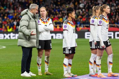 Madrid, İspanya - 2 Aralık 2025: İspanya ile Almanya arasındaki Kadınlar Milletler Ligi Finali, Madrid 'de oynandı. Maç boyunca Alman milli takımının oyuncuları.