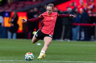 Madrid, İspanya - 2 Aralık 2025: Christian Wuck ve Elisa Senss Madrid 'de düzenlenen Kadın Milletler Ligi finali öncesinde basın toplantısı ve eğitim oturumunda.