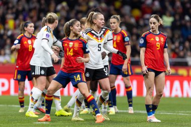 Madrid, İspanya - 2 Aralık 2025: İspanya ile Almanya arasındaki Kadınlar Milletler Ligi Finali, Madrid 'de oynandı. Maç boyunca Alman milli takımının oyuncuları.