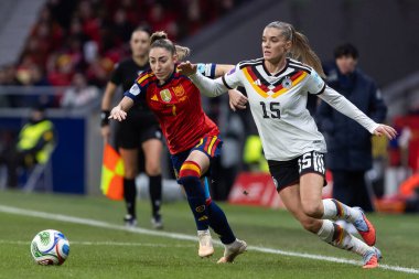 Madrid, İspanya - 2 Aralık 2025: İspanya ile Almanya arasındaki Kadınlar Milletler Ligi Finali, Madrid 'de oynandı. Maç boyunca İspanyol milli takımının oyuncuları.