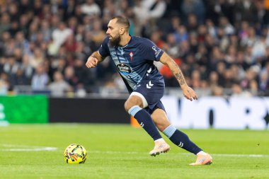 Madrid, İspanya - 7 Aralık 2025: Real Madrid ile Celta Vigo arasındaki La Liga maçı Madrid 'deki Bernabu Stadyumu' nda oynandı. Celta Vigo oyuncuları. Profesyonel lig. EA Spor