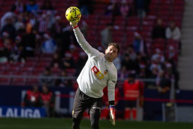 Madrid, İspanya - 13 Aralık 2025: Madrid 'de Atletico Madrid ile Valencia CF arasında oynanan lig maçı. Valencia FC oyuncuları maç sırasında. EA Spor Ligi.