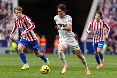 Madrid, İspanya - 13 Aralık 2025: Madrid 'de Atletico Madrid ile Valencia CF arasında oynanan lig maçı. Valencia FC oyuncuları maç sırasında. EA Spor Ligi.