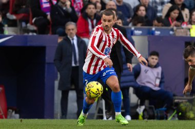 Madrid, Spain - December 13, 2025: League match between Atletico Madrid and Valencia CF played in Madrid. Atletico Madrid players during the match. EA Sports League.