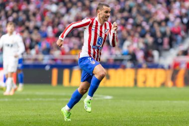 Madrid, İspanya - 13 Aralık 2025: Madrid 'de Atletico Madrid ile Valencia CF arasında oynanan lig maçı. Maç sırasında Atletico Madrid oyuncuları. EA Spor Ligi.