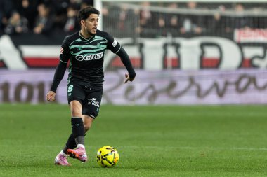 Madrid, İspanya - 15 Aralık 2025: Rayo Vallecano ile Real Betis Balompi arasındaki lig maçı Vallecas 'ta oynandı. Maç sırasında Betis oyuncuları. EA Spor Ligi 2025.