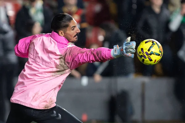 Madrid, İspanya - 15 Aralık 2025: Rayo Vallecano ile Real Betis Balompi arasındaki lig maçı Vallecas 'ta oynandı. Maç sırasında Betis oyuncuları. EA Spor Ligi 2025.