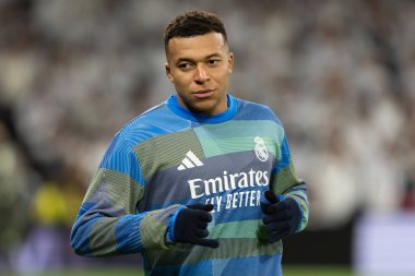 Madrid, İspanya - 20 Aralık 2025: Real Madrid ile Sevilla FC arasındaki lig maçı Madrid 'de oynandı. Maç sırasında Real Madrid oyuncuları. EA Spor Ligi 2025.