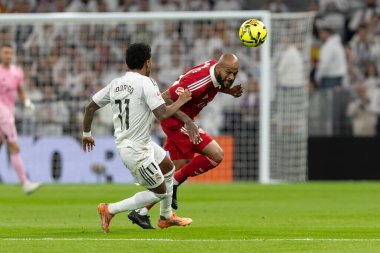 Madrid, İspanya - 20 Aralık 2025: Real Madrid ile Sevilla FC arasındaki lig maçı Madrid 'de oynandı. Maç sırasında Sevilla FC oyuncuları. EA Spor Ligi 2025.