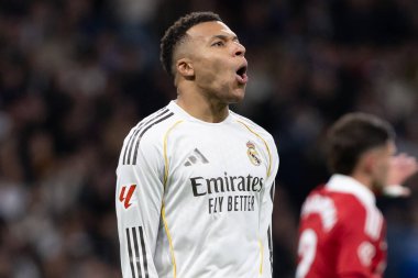 Madrid, İspanya - 20 Aralık 2025: Real Madrid ile Sevilla FC arasındaki lig maçı Madrid 'de oynandı. Maç sırasında Real Madrid oyuncuları. EA Spor Ligi 2025.