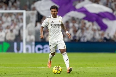 Madrid, İspanya - 20 Aralık 2025: Real Madrid ile Sevilla FC arasındaki lig maçı Madrid 'de oynandı. Maç sırasında Real Madrid oyuncuları. EA Spor Ligi 2025.