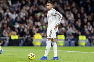 Madrid, İspanya - 20 Aralık 2025: Real Madrid ile Sevilla FC arasındaki lig maçı Madrid 'de oynandı. Maç sırasında Real Madrid oyuncuları. EA Spor Ligi 2025.