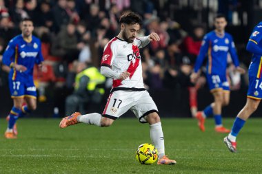 Madrid, İspanya - 2 Ocak 2026: Rayo Vallecano ile Getafe FC arasındaki lig maçı Vallecas 'ta oynandı. Madrid Derbisi. Futbolcular. EA Spor Ligi.