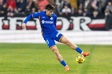 Madrid, İspanya - 2 Ocak 2026: Rayo Vallecano ile Getafe FC arasındaki lig maçı Vallecas 'ta oynandı. Madrid Derbisi. Futbolcular. EA Spor Ligi.