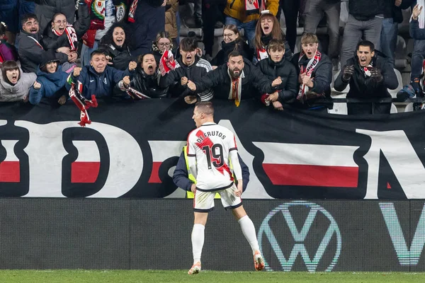 Madrid, İspanya - 2 Ocak 2026: Rayo Vallecano ile Getafe FC arasındaki lig maçı Vallecas 'ta oynandı. Madrid Derbisi. Futbolcular. EA Spor Ligi.