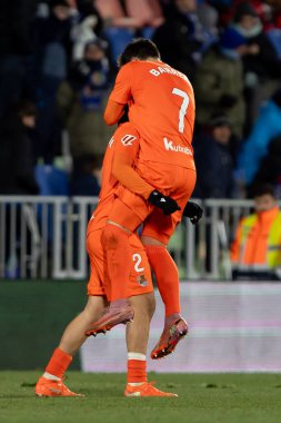 Madrid, İspanya - 9 Ocak 2026: Getafe CF ile Real Sociedad arasındaki lig maçı Madrid 'de oynandı. Maç sırasında gerçek Sociedad oyuncuları. EA Spor Ligi 2026. İspanyol futbolu.