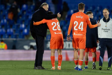 Madrid, İspanya - 9 Ocak 2026: Getafe CF ile Real Sociedad arasındaki lig maçı Madrid 'de oynandı. Maç sırasında gerçek Sociedad oyuncuları. EA Spor Ligi 2026. İspanyol futbolu.