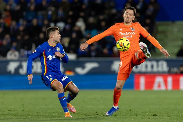 Madrid, İspanya - 9 Ocak 2026: Getafe CF ile Real Sociedad arasındaki lig maçı Madrid 'de oynandı. Maç sırasında gerçek Sociedad oyuncuları. EA Spor Ligi 2026. İspanyol futbolu.