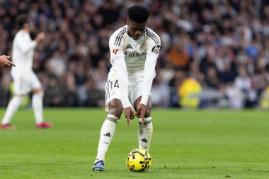 Madrid, İspanya - 17 Ocak 2026: Real Madrid ile Levante FC arasındaki lig maçı Santiago Bernabeu 'da oynandı. Maç sırasında Real Madrid oyuncuları.