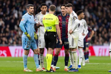 Madrid, İspanya - 17 Ocak 2026: Real Madrid ile Levante FC arasındaki lig maçı Santiago Bernabeu 'da oynandı. Maç sırasında Real Madrid oyuncuları.