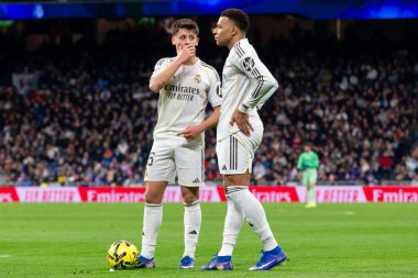 Madrid, İspanya - 17 Ocak 2026: Real Madrid ile Levante FC arasındaki lig maçı Santiago Bernabeu 'da oynandı. Maç sırasında Real Madrid oyuncuları.