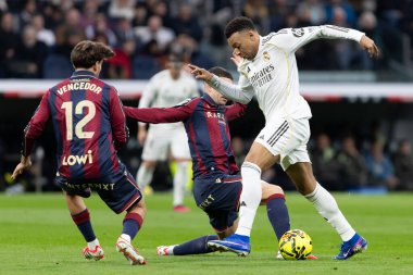 Madrid, İspanya - 17 Ocak 2026: Real Madrid ile Levante FC arasındaki lig maçı Santiago Bernabeu 'da oynandı. Maç sırasında Real Madrid oyuncuları.
