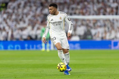 Madrid, İspanya - 17 Ocak 2026: Real Madrid ile Levante FC arasındaki lig maçı Santiago Bernabeu 'da oynandı. Maç sırasında Real Madrid oyuncuları.