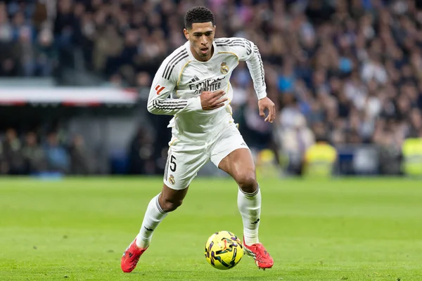 Madrid, İspanya - 17 Ocak 2026: Real Madrid ile Levante FC arasındaki lig maçı Santiago Bernabeu 'da oynandı. Maç sırasında Real Madrid oyuncuları.