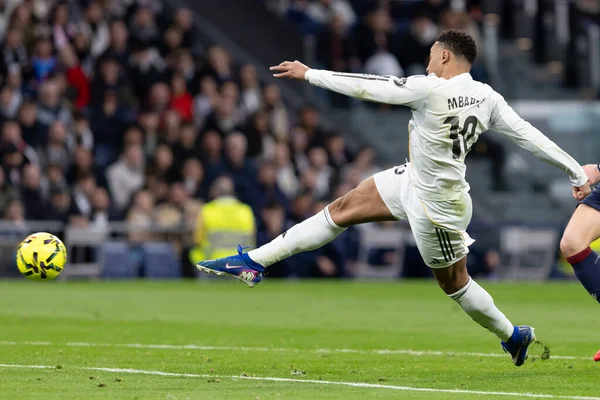 Madrid, İspanya - 17 Ocak 2026: Real Madrid ile Levante FC arasındaki lig maçı Santiago Bernabeu 'da oynandı. Maç sırasında Real Madrid oyuncuları.