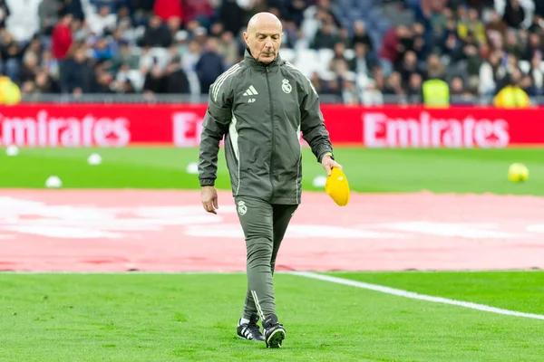 Madrid, İspanya - 17 Ocak 2026: Real Madrid ile Levante FC arasındaki lig maçı Santiago Bernabeu 'da oynandı. Pintus, Real Madrid 'in fitness koçu..