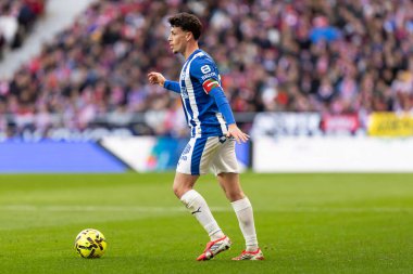 Madrid, İspanya - 19 Ocak 2026: Madrid 'de Atletico Madrid ile Alaves arasında oynanan lig maçı. Maç sırasında Alaves oyuncuları. EA Spor Ligi 2026. İspanyol futbolu.